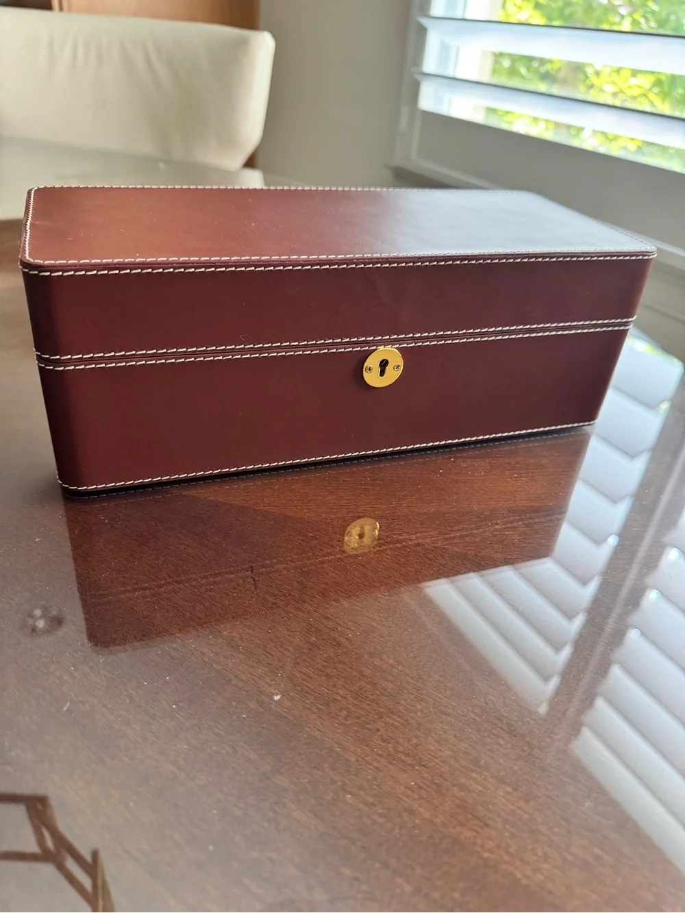 Mark and Graham CLASSIC LEATHER TOP STITCH WATCH BOX